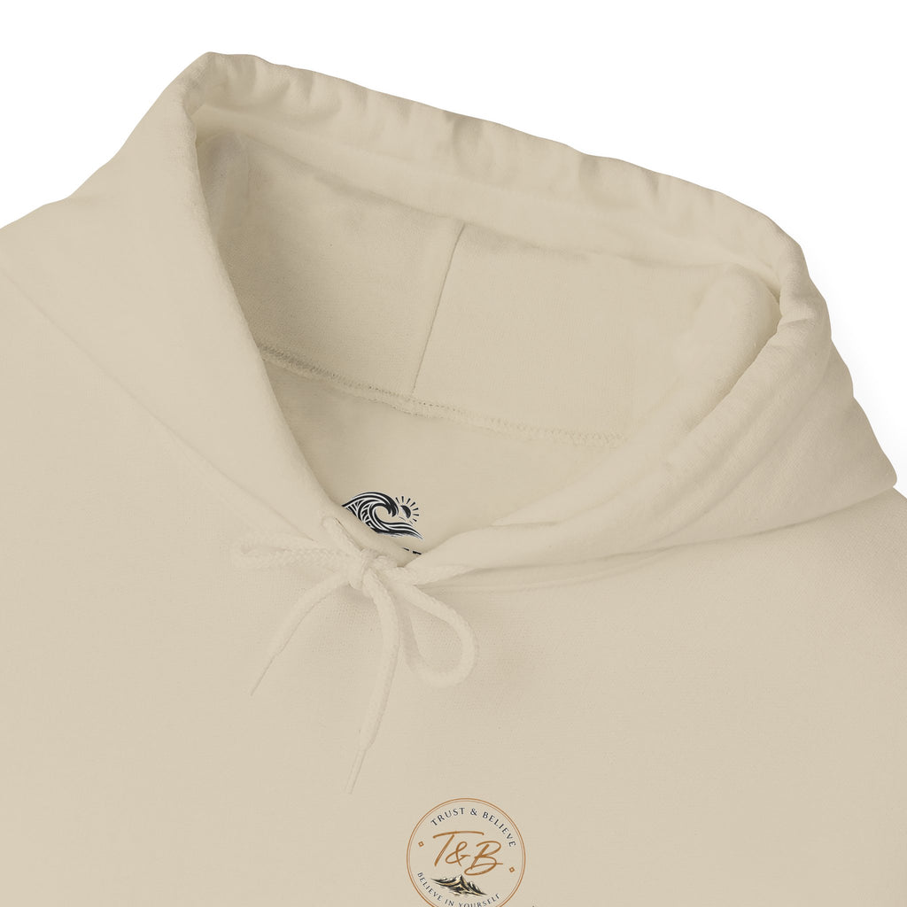 Trust & Believe Hoodie — Palm Island Inspirierender Pullover