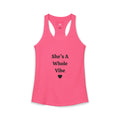 Camiseta de tirantes estilo nadador "She's a Whole Vibe" — Femenina, atrevida, fuerte