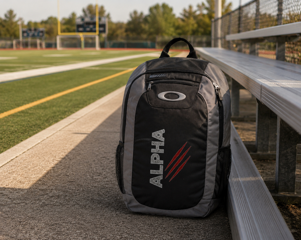 Alpha Enduro 20L Rucksack – Robuster Alltagsrucksack mit „ALPHA“-Schriftzug und Krallen-Design